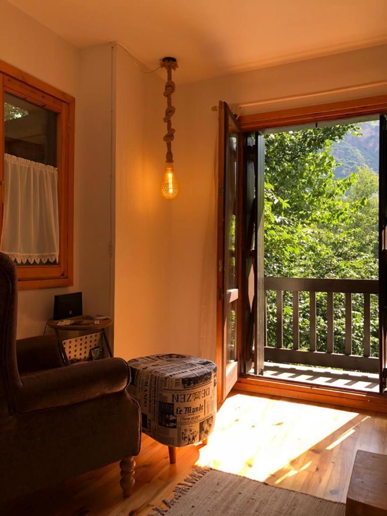 Bpirineos-La Casita Del Rebeco Apartment Benasque Exterior photo